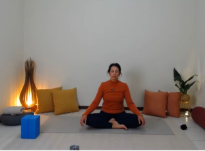 Imagem 4 - Simone de Aro – Professora de Yoga