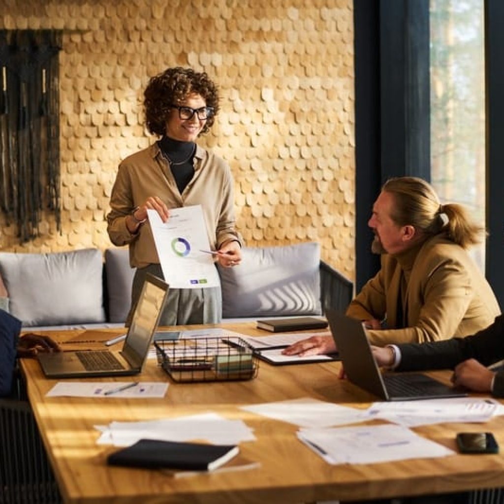 coaching-e-desenvolvimento-humano-reuniao